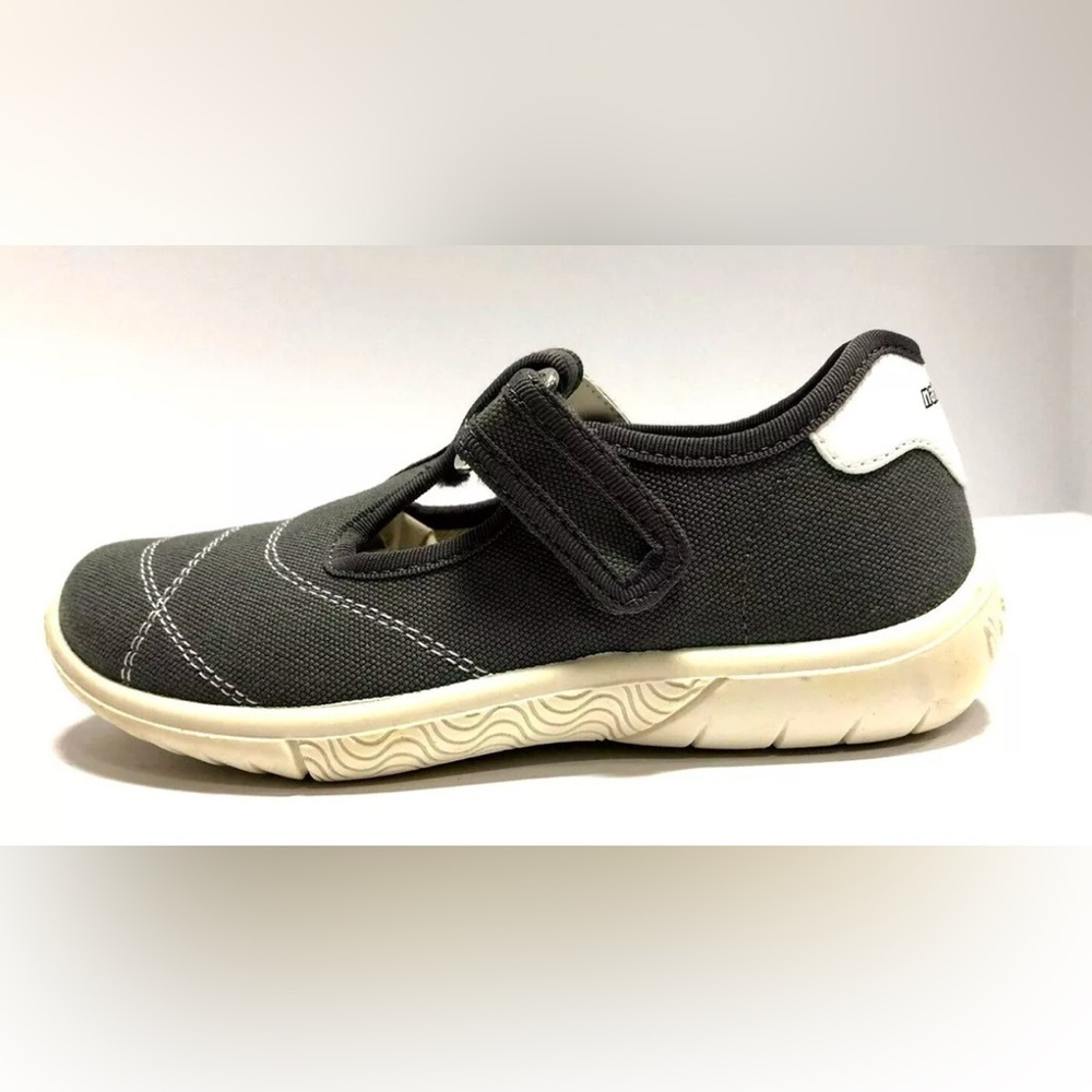Naturino Girls Ostuni Grey Shoes Size EUR30 M 13 M Little Kid